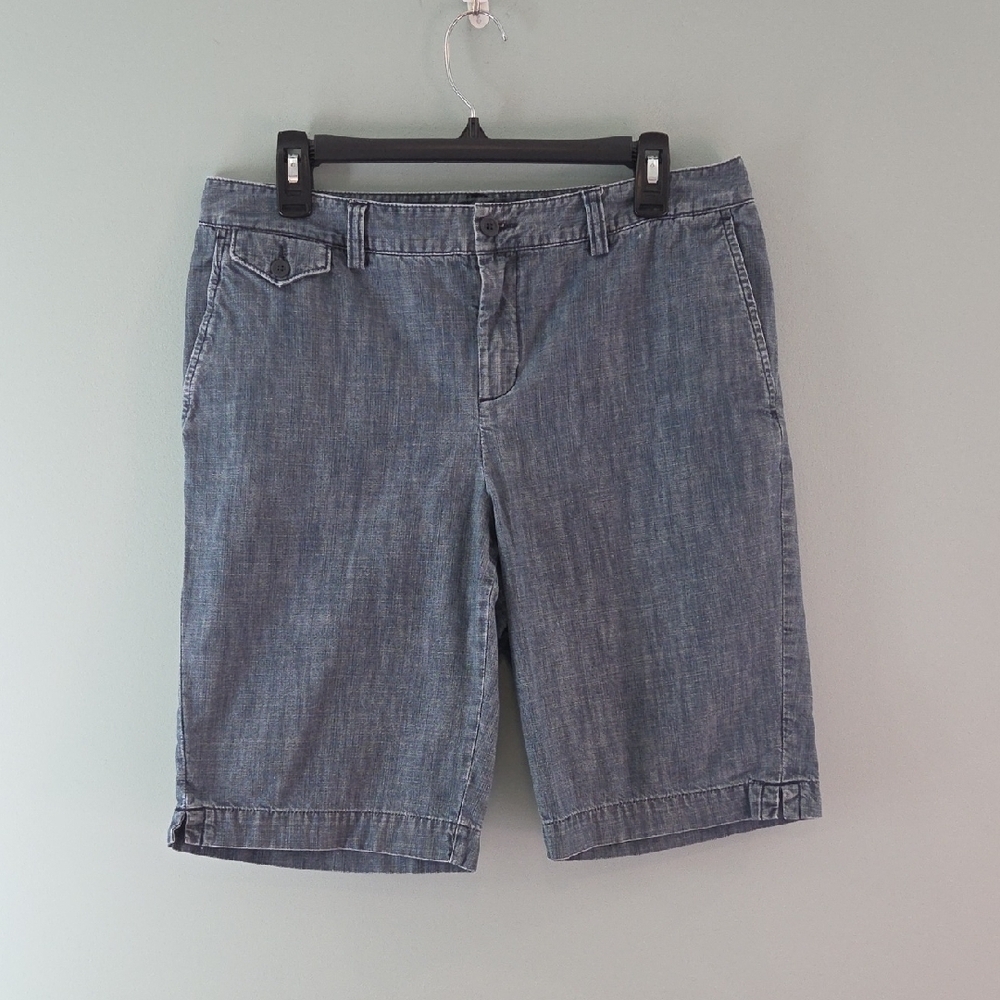 Eddie Bauer Mercer Fit Blue 100% Cotton Jean Bermuda Shorts Women's Size 10